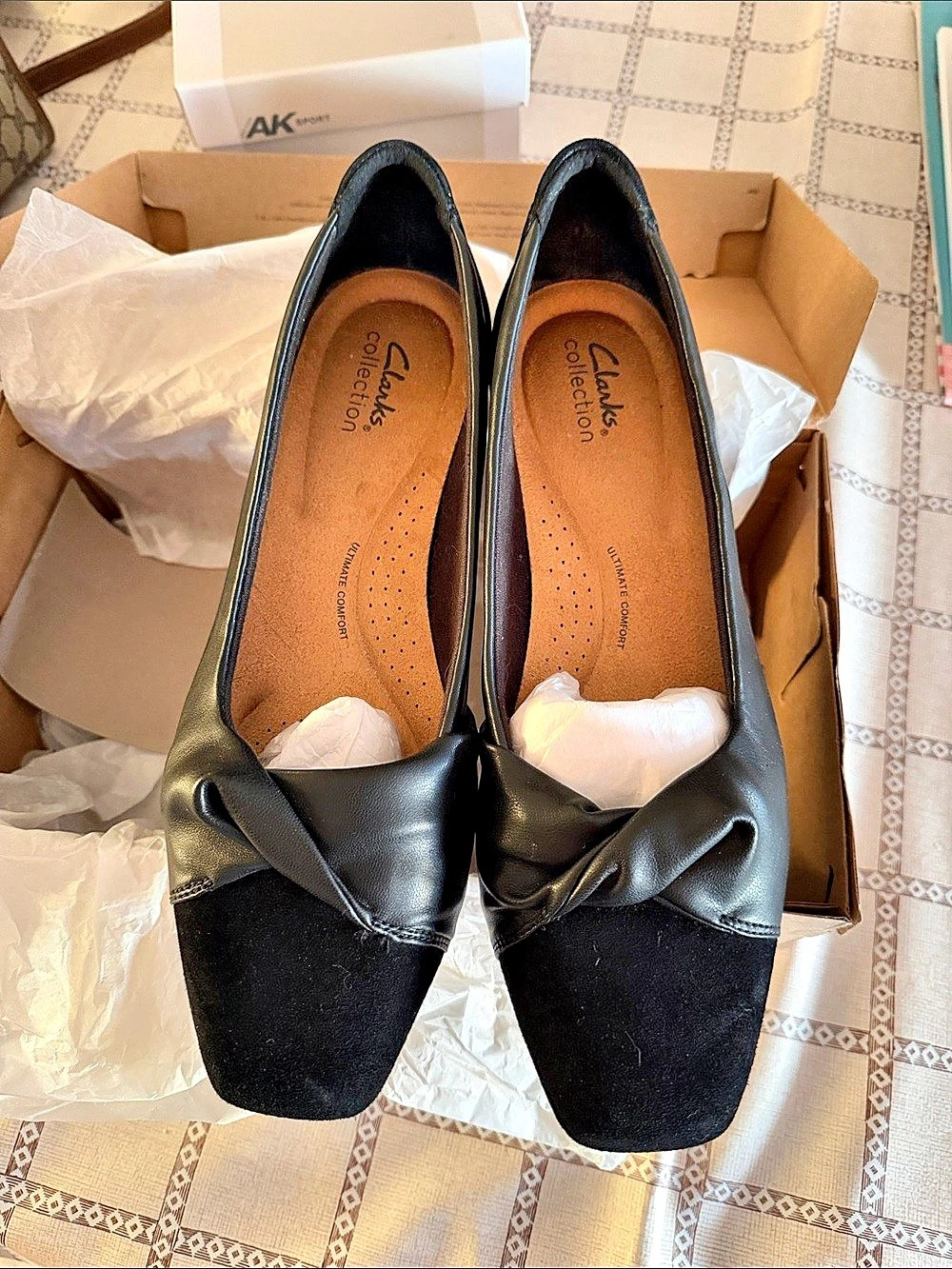 Clarks Tillmont Dalia Black Flats US 10 M Like New